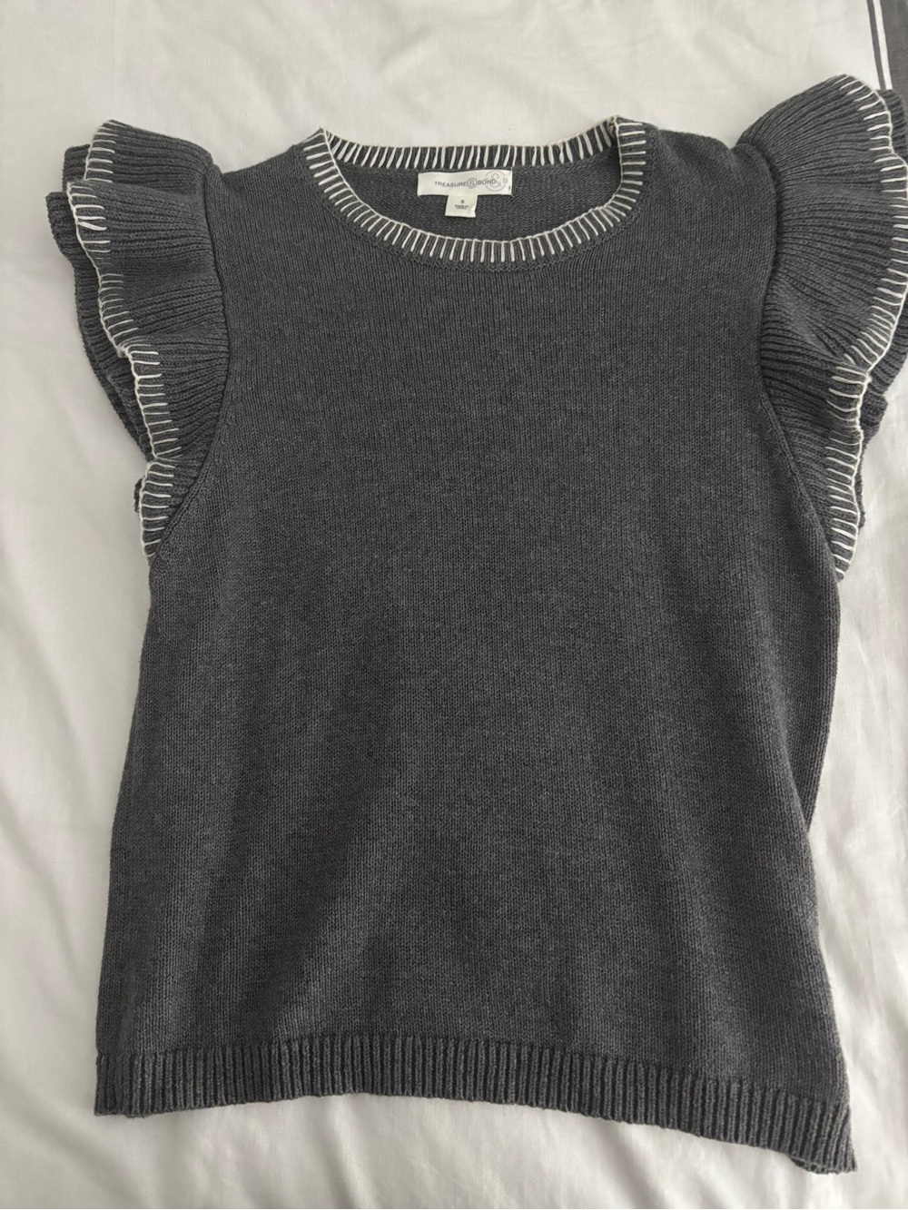 Treasure & Bond Charcoal Gray Knit Ruffle-Sleeve Tank